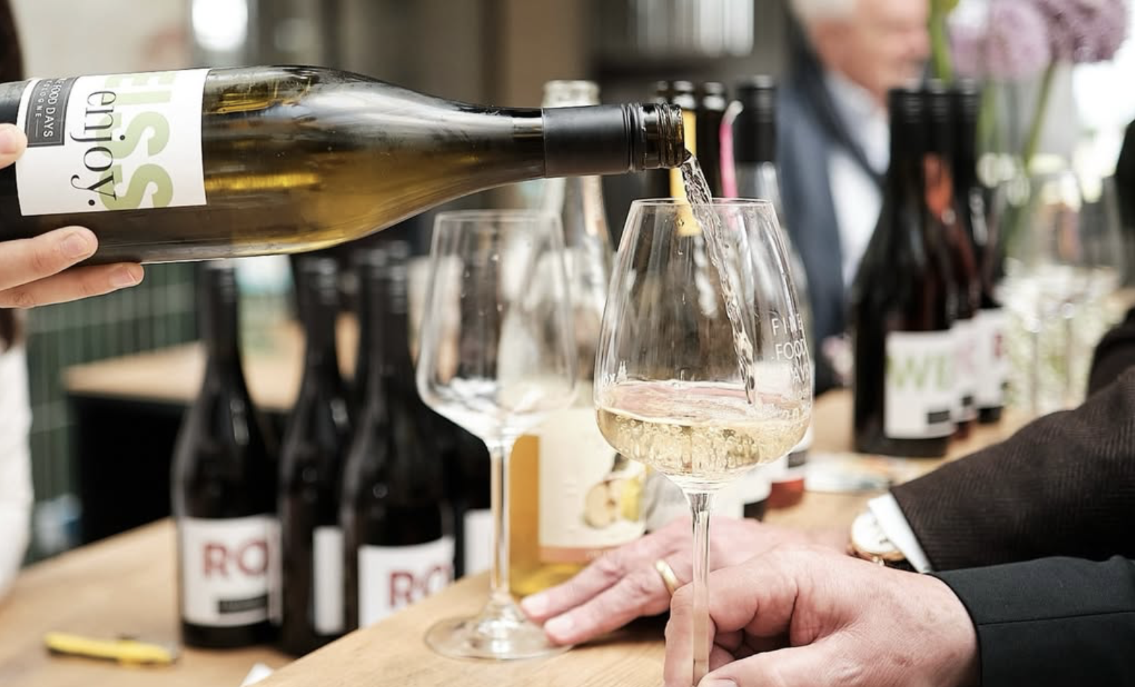 Ein Wein-Tasting im KölnSky wartet im Gewinnspiel